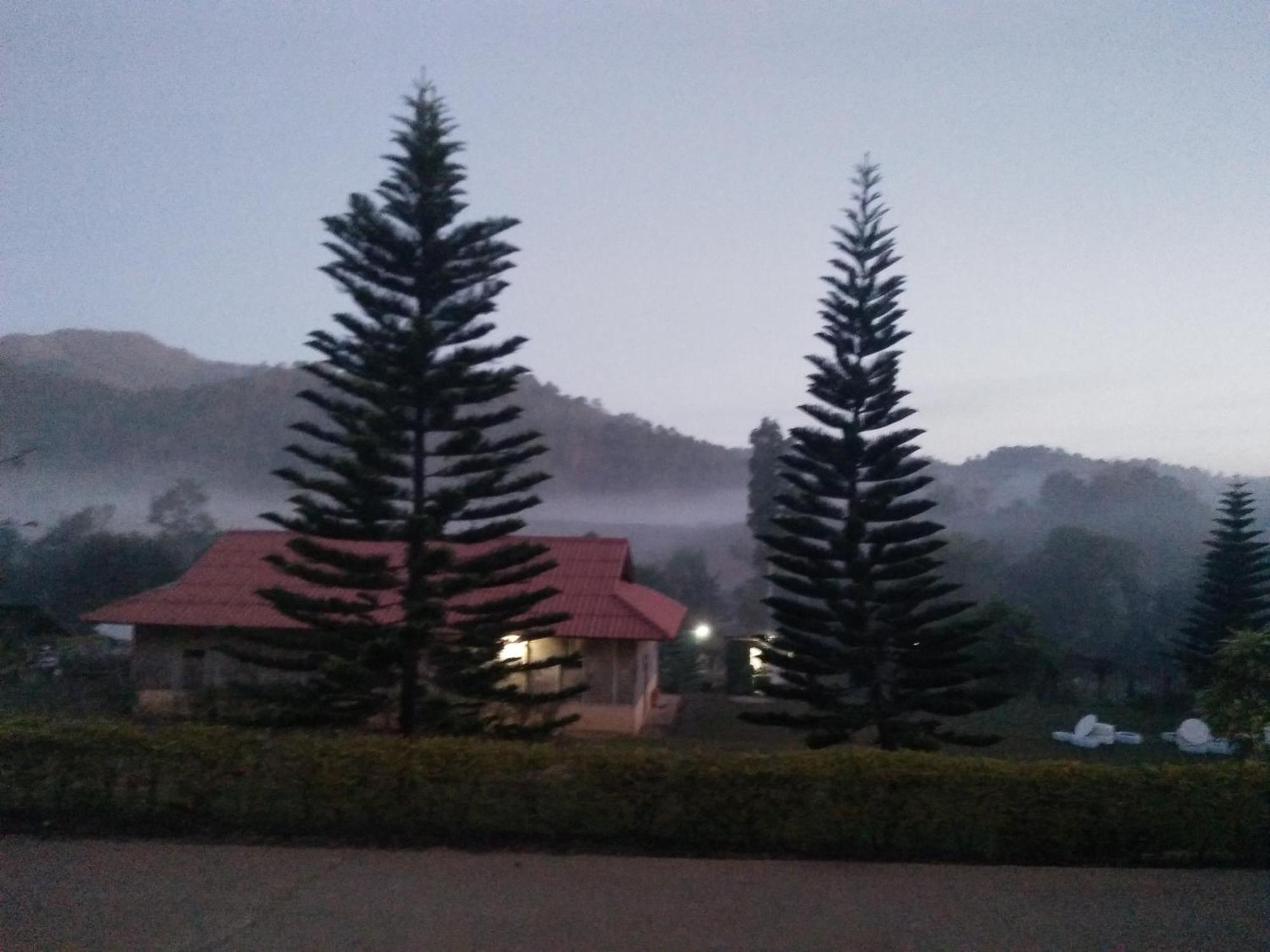 Mong Homestay Resort Pang Ung Bagian luar foto